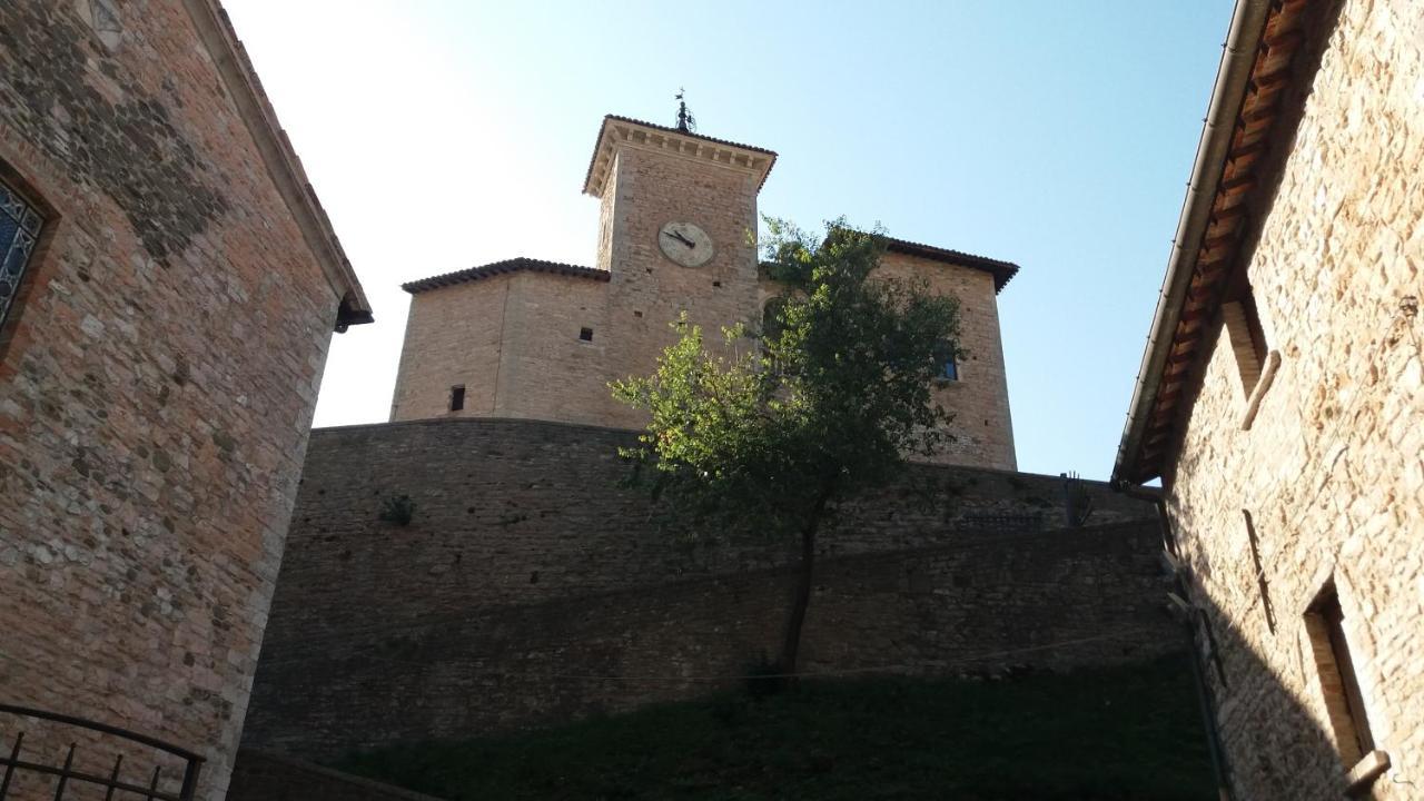Albergo Montenerone Piobbico Exterior photo